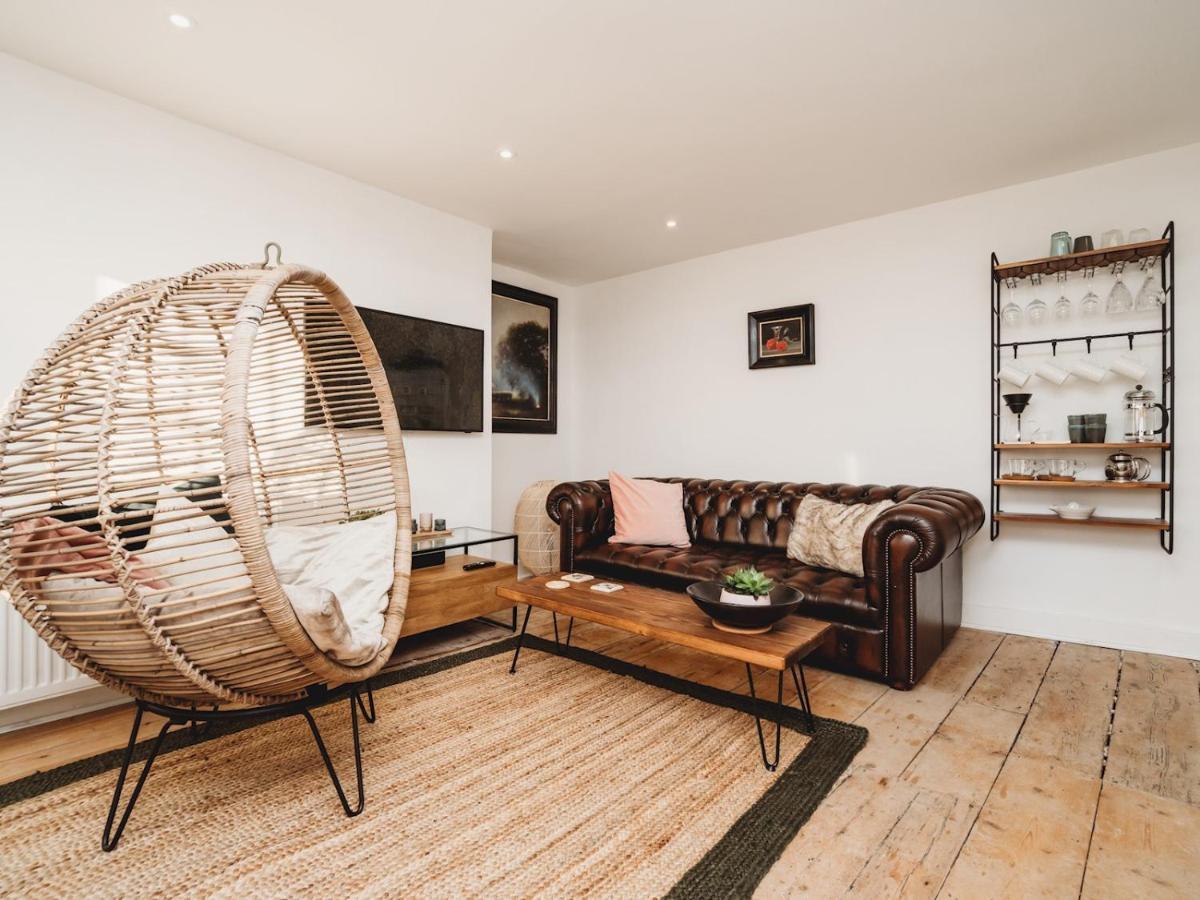 Ferienwohnung Pass The Keys Stylish 2 Bed Eco Flat In The Heart Of Bath Exterior foto