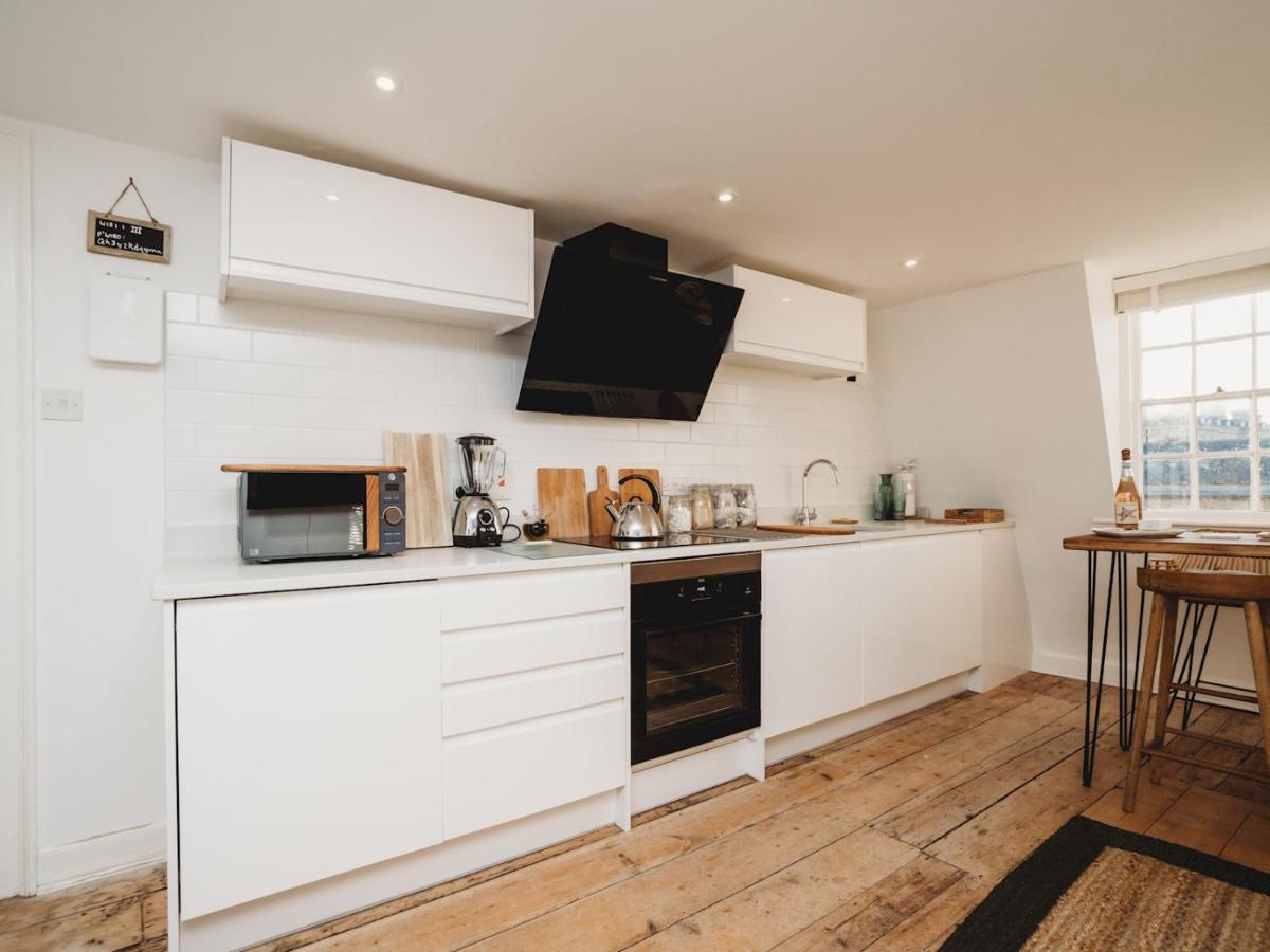 Ferienwohnung Pass The Keys Stylish 2 Bed Eco Flat In The Heart Of Bath Exterior foto